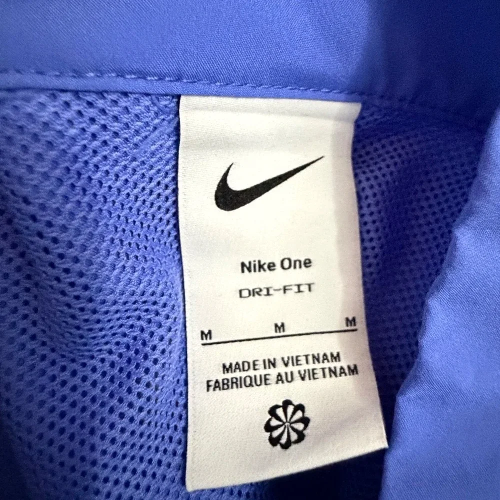 Nike One Dri-FIT Windbreaker Jacket Women Medium Blue Full Zip Athletic Sports
